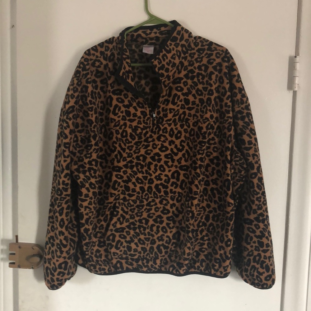 Fleece animal print pullover